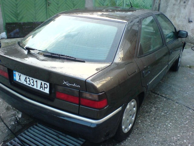 xantia946.jpg